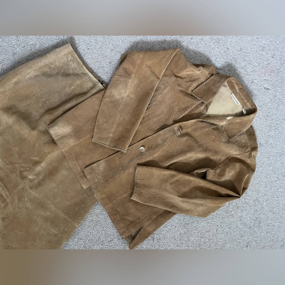 Marsh Landing suede skirt jacket set